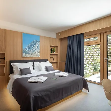 Maestral Marusici (Split-Dalmatia)